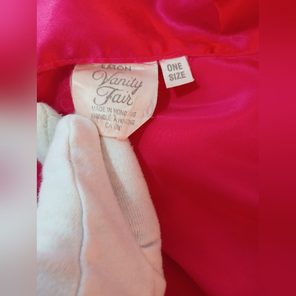 2/40$ Eaton Vanity Fair Pink Satin Robe One Size - Picture 10 of 11
